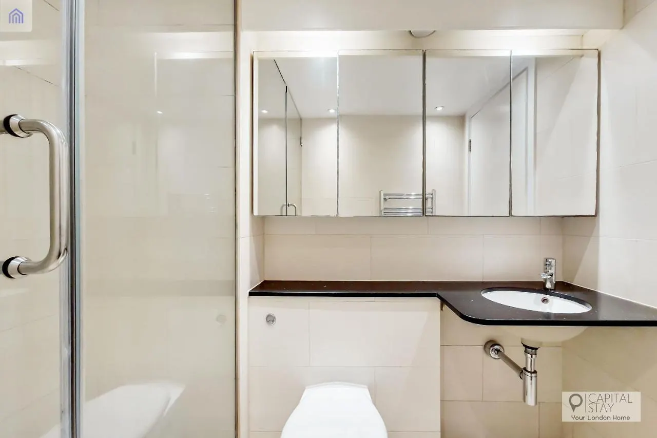 Fully Serviced Two Bed Apartment By Excel & O2 Лондон 0*,